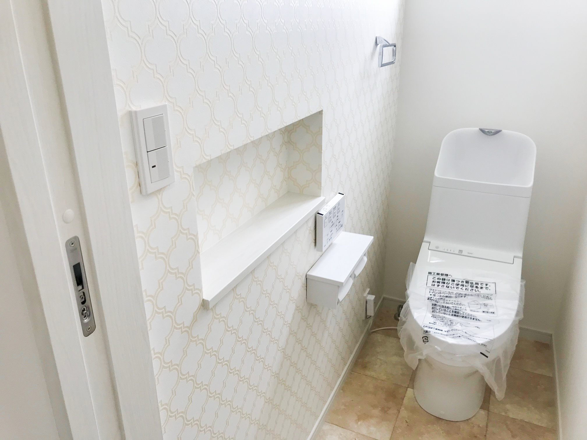 松江市でシングルマザーのためのマイホームを建てる林谷工業の施工写真トイレ18