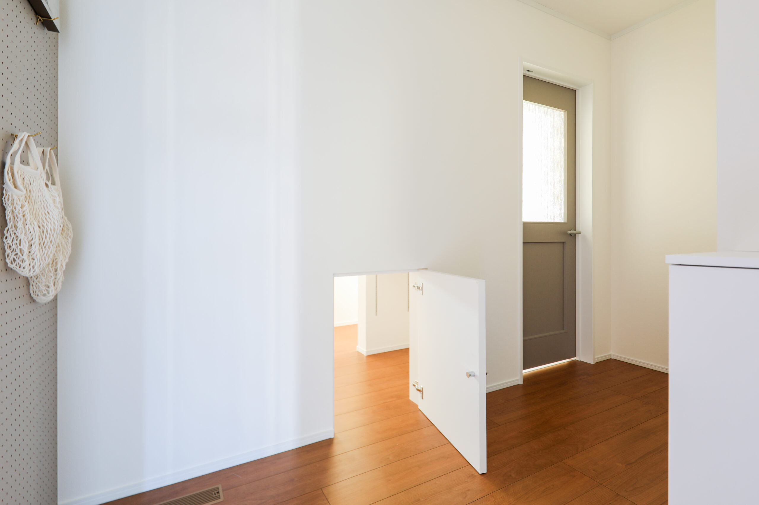 直結のシークレットドア